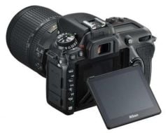 Nikon D7500 18-140mm Lens ile DSLR Fotoğraf Makinesi