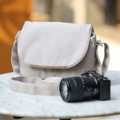 Ulanzi F01 Camera Sling Bag B011