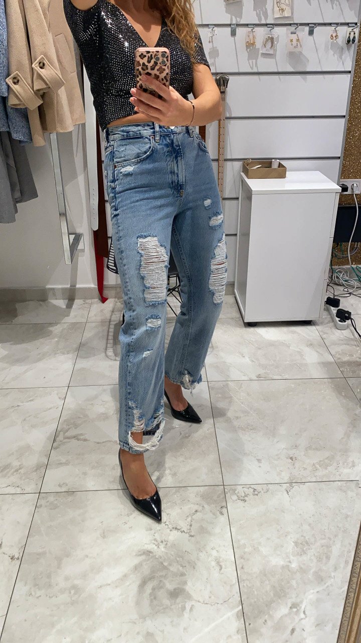 JEAN