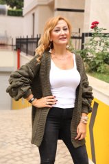 BEYAZ ATLET