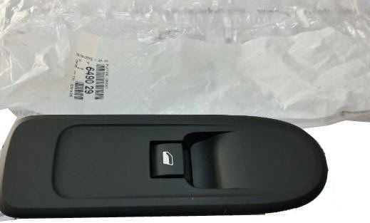 CAM AÇMA DÜĞMESİ SAĞ KOMPLE 308 09-13 RCZ 649029