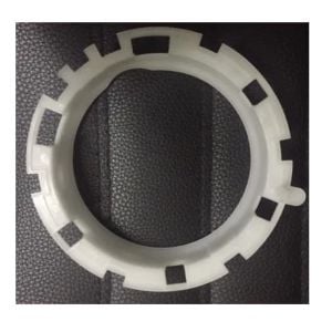 VİTES KÜRÜK ÇERÇEVE SABİTLEME PLASTİĞİ C2-C3-C3 II-C3 PLURIEL 2003-2009 7589T8