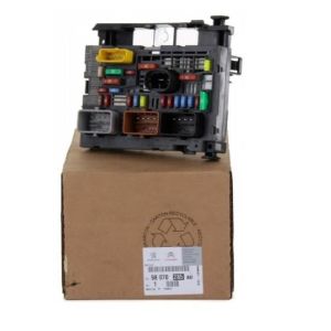 MOTOR İÇİ SİGORTA KUTUSU BSM 407-C5 III 2009- 9807028580