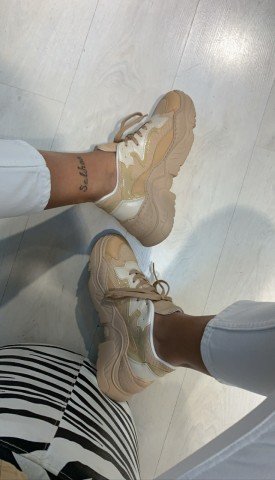 Nude Sneakers