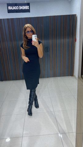 Lavis Siyah Elbise