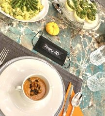 Balkabağı Çorbası Parmesanlı Crumble ile