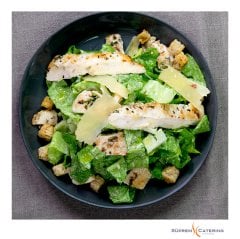 Sezar Salatası Tavuklu