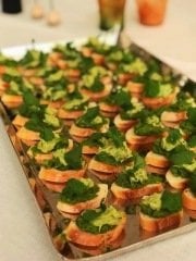 Bezelye Favası Crostini