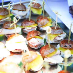 Hindifümeli Mangolu Mini Sandwich