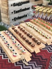 Mini Pancarlı Kadayıf Sepet içi Ördek Tandır, Hoison Sos ile