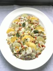 Levrek Ceviche Mangolu