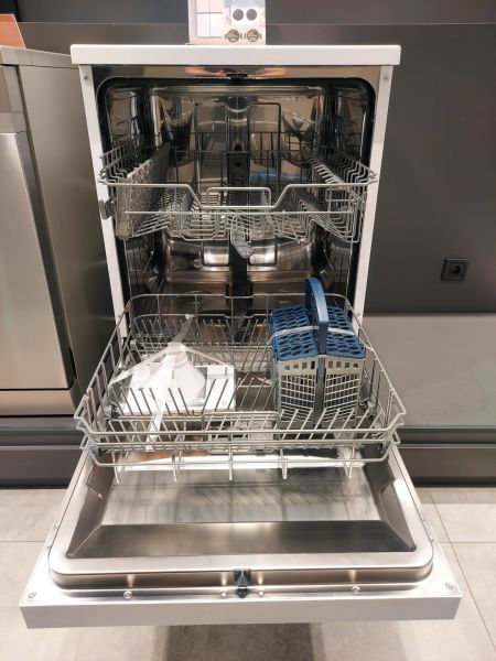 Samsung DW60DG540FWQ 4 Programlı Bulaşık Makinesi