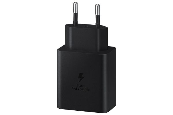 Samsung EP-T4511X 45 W Type-C Kablolu Hızlı Şarj Aleti