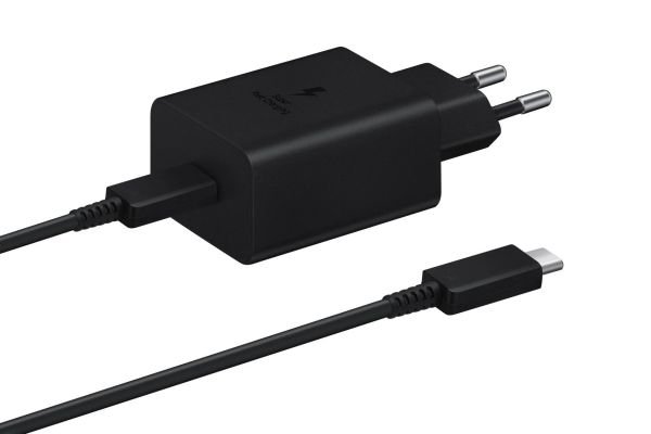 Samsung EP-T4511X 45 W Type-C Kablolu Hızlı Şarj Aleti