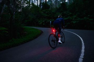 Knog Blinder Road 150 Lümen Şarjlı Arka Lamba Siyah