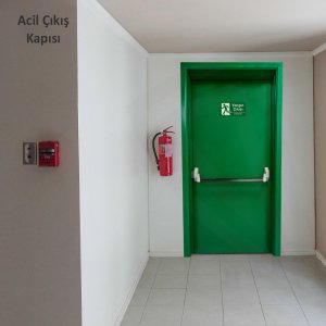 110x215cm Acil Çıkış Kapısı (Panik Bar ve Dış Kol Dahil)