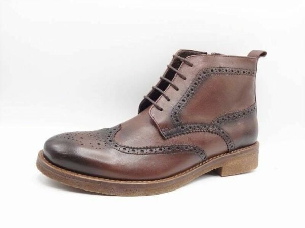 Kış Şıklığı: AU06 Oxford Bot