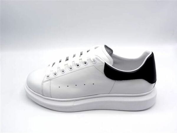 Günlük Spor Beyaz Ayakkabı