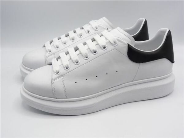 Günlük Spor Beyaz Ayakkabı