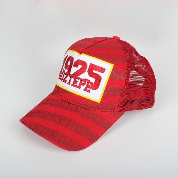 Göztepe 1925 Kırmızı Şapka