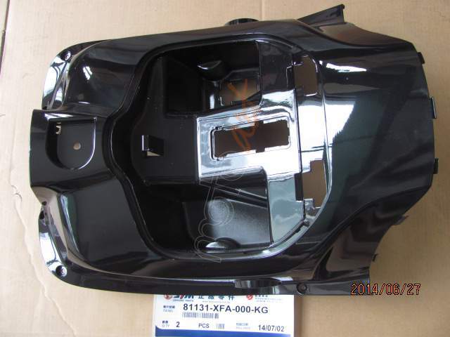 SYM INNER COVER (BK-5560S) (FIDDLE 3 200-125 )