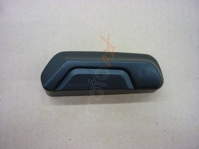 SYM R STEP BAR COVER BK-001U HD200I