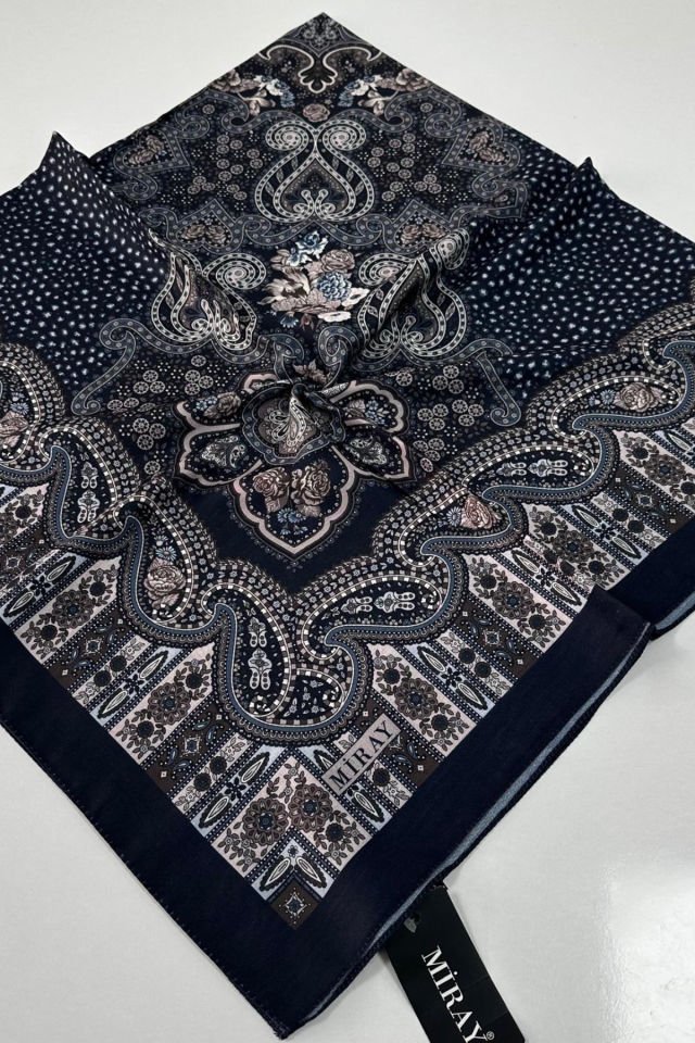 120x120 Etnik Desenli Soft Pamuk Eşarp - Lacivert