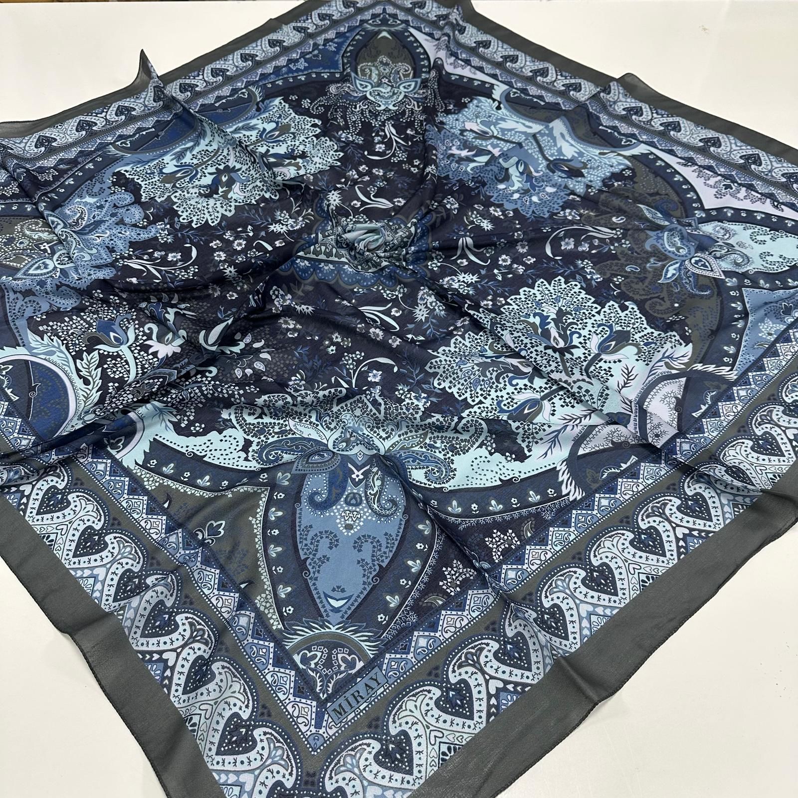 120x120 Etnik Desenli Soft Pamuk Vintage Eşarp - Gri