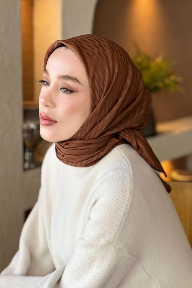 Damla Desenli İpeksi Jakar Eşarp - Tarçın