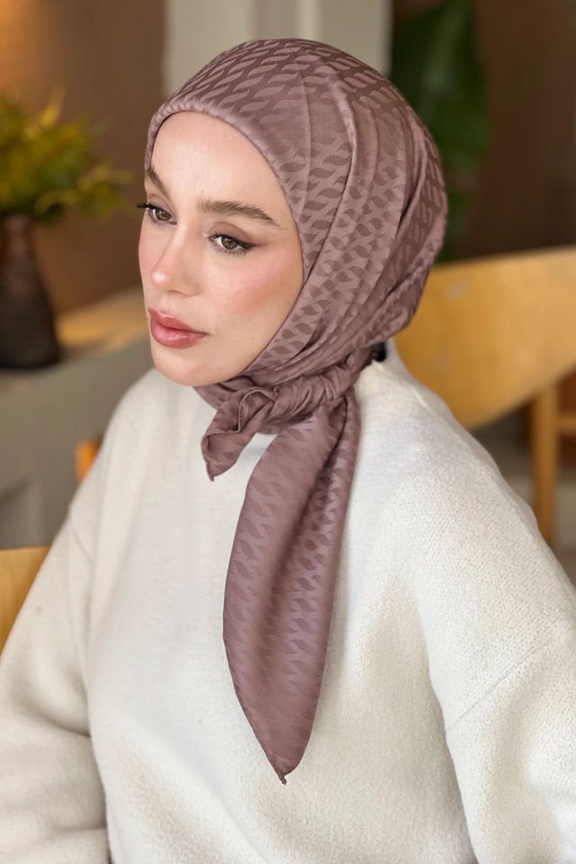Damla Desenli İpeksi Jakar Eşarp - Tozlu Kahve