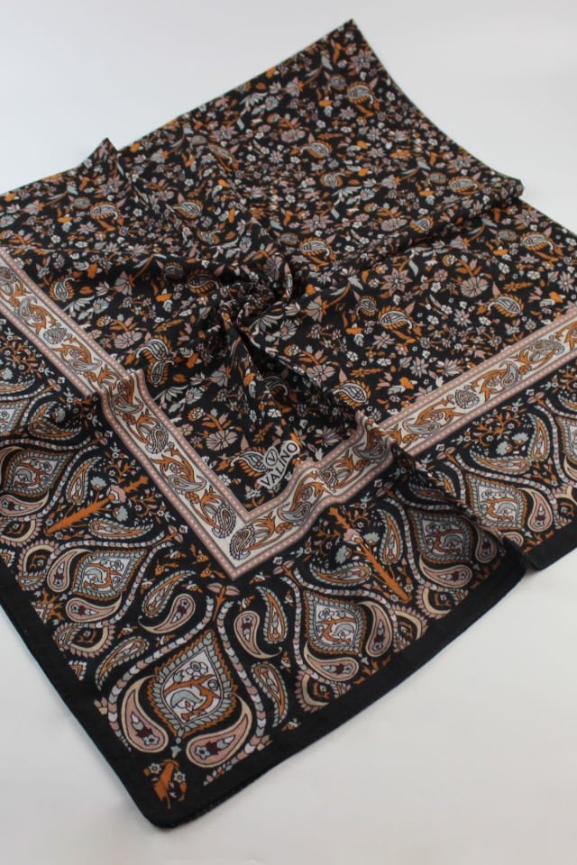 120x120 Etnik Desenli Pamuklu Çiçek Eşarp - Turuncu