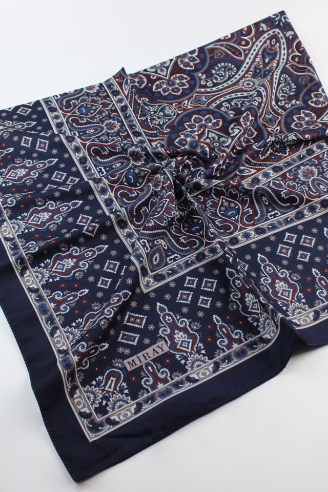 120x120 Etnik Desenli Soft Pamuk Kareli Eşarp - Lacivert