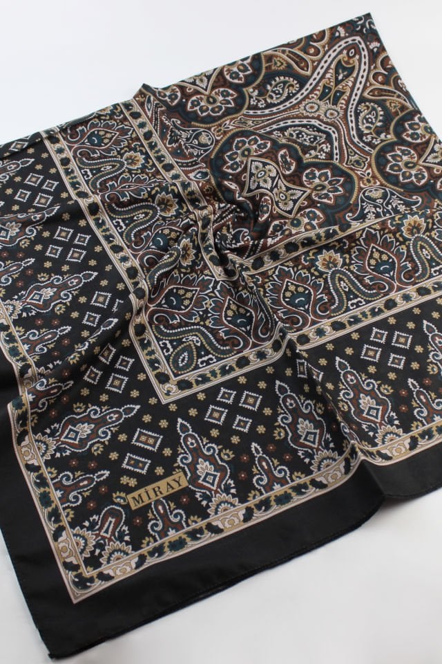 120x120 Etnik Desenli Soft Pamuk Kareli Eşarp - Siyah