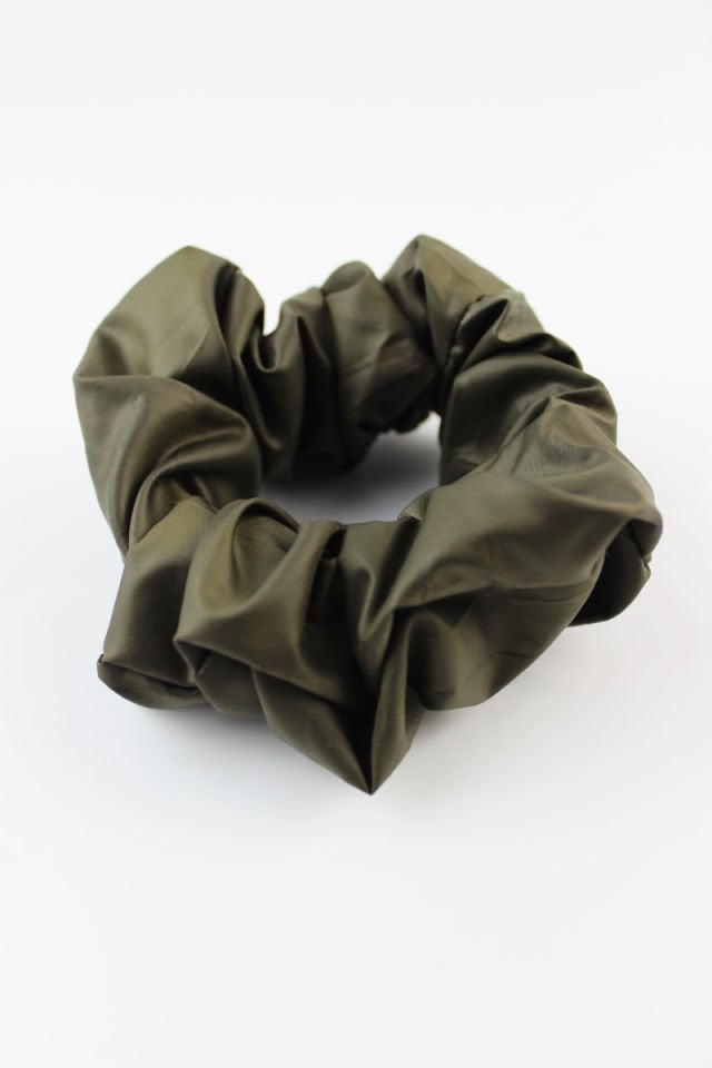 Deri Görünümlü Yumuşak Kumaş Lastik Toka Simit Toka - Haki