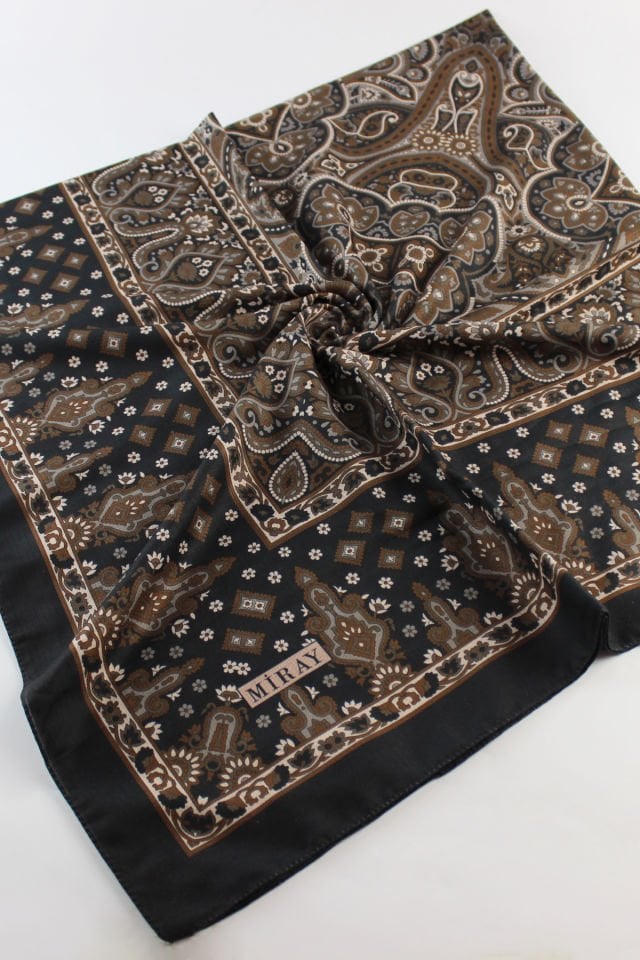 120x120 Etnik Desenli Soft Pamuk Kareli Eşarp - Kahve