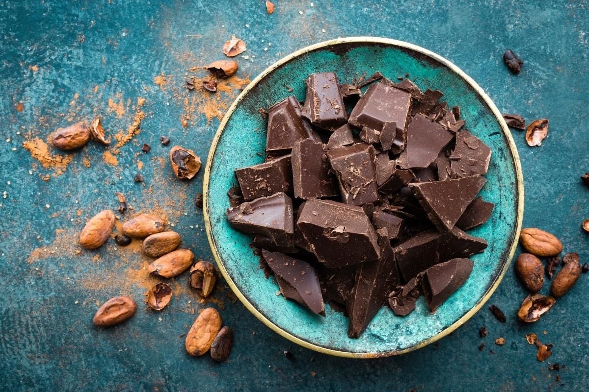 Çikolataların Kralı Bitter Çikolatanın Faydaları Saymakla Bitmiyor