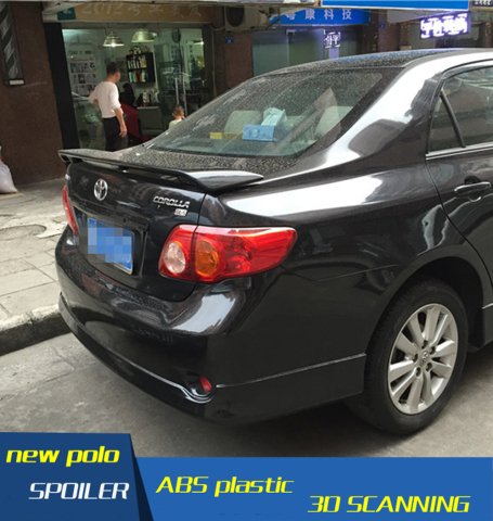 Toyota Corolla Bagaj Üstü Spoiler Işıklı Yüksek Plastik 2008-2012