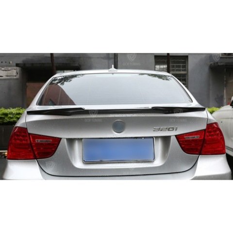 Bmw E90 M4 Spoiler Yarasa Bagaj Üstü Boyalı Piano Black