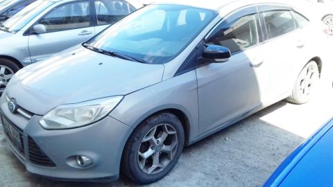 Ford Focus 3 Yarasa Ayna Kapağı Piano Black Parlak Siyah