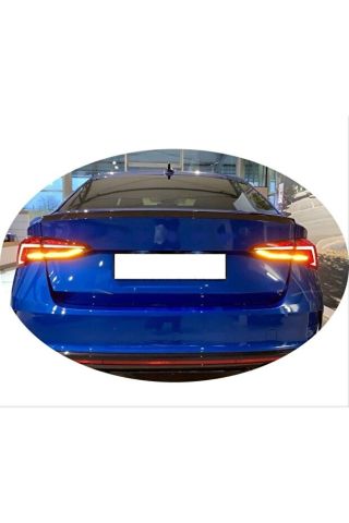 Skoda Octavia Bagaj Üstü Spoiler Piano Black 2021 Sonrası