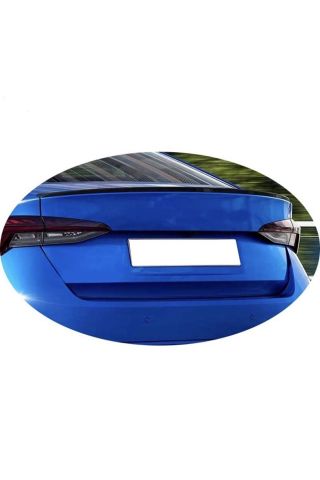 Skoda Octavia Bagaj Üstü Spoiler Piano Black 2021 Sonrası