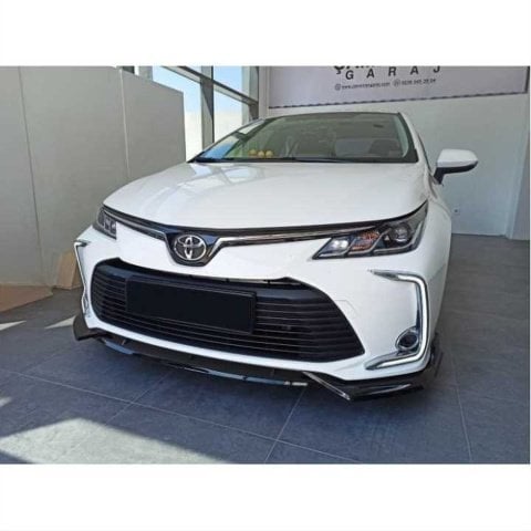 Toyota Corolla Gündüz Ledli Sis Lambası Çerçevesi 2019-2020-2021