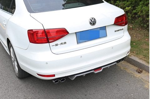 Volkswagen Jetta Difüzör Arka Tampon Turbo Egzoz Çıkışlı 2015-