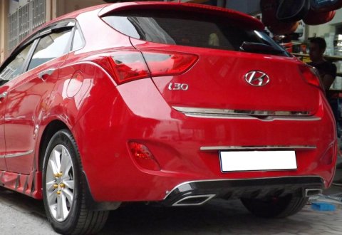 Hyundai i30 Difüzör Arka Tampon Piano Black