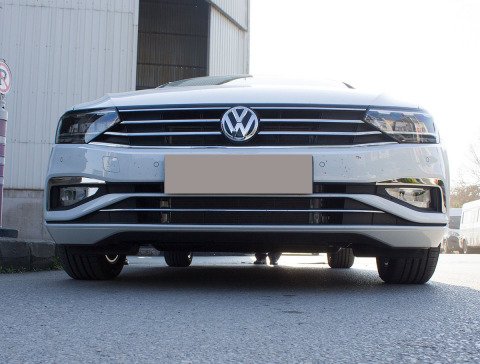 Volkswagen Passat B8.5 Sis Farı Çerçevesi Kromu Nikelajı 2019 ve Sonrası