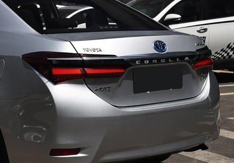Toyota Corolla Bagaj Lambası Ledli 2014-2018 Arası Çizgili