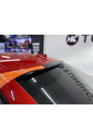 Bmw E90  Cam Üstü Piano Black Spoiler