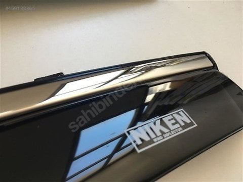 Toyota Camry Kromlu Cam Rüzgarlığı Niken 2018 Sonrası