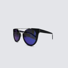 LA BOOM LELA 004