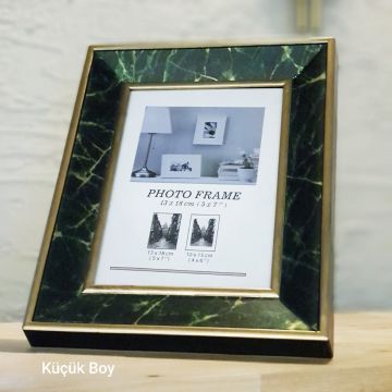 Dekoratif Yeşil Üzeri Gold Desenli Fotoğraf Çerçevesi